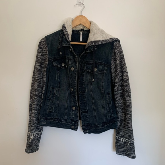 Free People Denim Sweatshirt Jacket Washed Black Distressed Size M - Picture 3 of 9